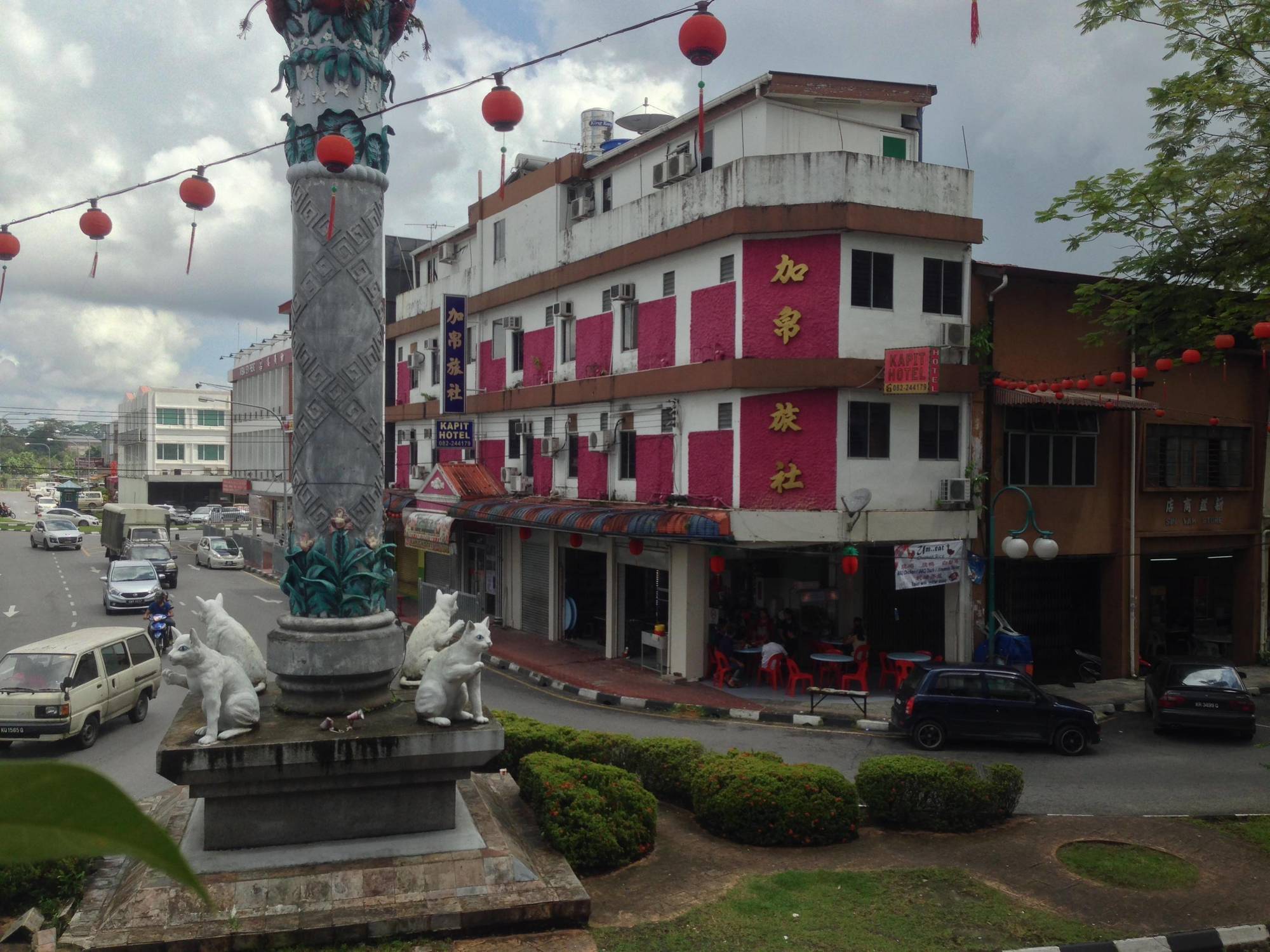 My Place Hotel & Lodge Kuching Exteriér fotografie